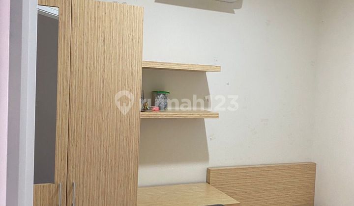 Dijual Cepat. Rumah Kos Di Allogio. Gading Serpong. Tangerang. Shm. 8 Kamar. Harga Kompetitif. Bagus. Furnished Dijual Cepat. Rumah Kos Di Allogio. Gading Serpong. Tangerang. Shm. 8 Kamar. Harga Kompetitif. Bagus. Furnished