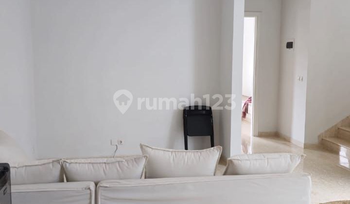 Dijual Cepat. Rumah Mewah. Bagus Seperti Baru. Sutera Winona. Type Wallace. Semi Furnished. Shm. Alam Sutera. Tangerang. Murah 2