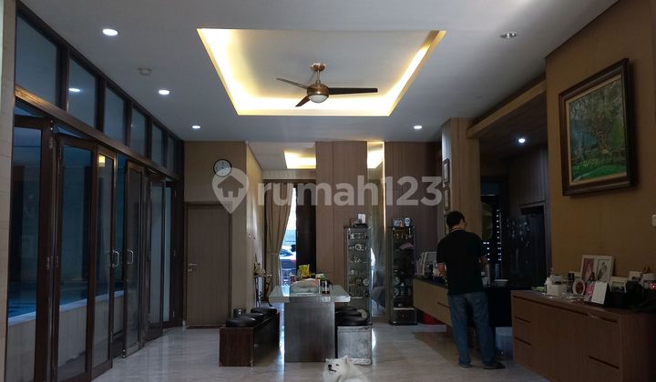 Dijual Cepat. Rumah Mewah Cantik. Dekat Penabur Gading Serpong. Tangerang. Cocok U Bisnis Komersial. Tenggara. Shm. Murah. Harga Kompetitif. Jln Kelapa Gading Barat.