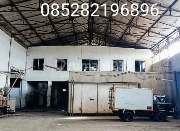 For Quick Sale, Warehouse. On Jl. Daan Mogot. Tangerang. Good Condition. West Jakarta. 1800 M2. SHM. Cheap.