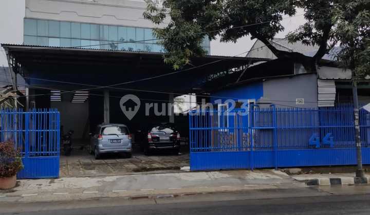 Dijual Cepat. Ruko Strategis. Tangerang Kota. Dekat Rs Sari Asih, Imam Bonjol. Shm. Ex Showroom. Bagus. Harga. Kompetitif. Dijual Cepat. Ruko Strategis. Tangerang Kota. Dekat Rs Sari Asih, Imam Bonjol. Shm. Ex Showroom. Bagus. Harga. Kompetitif.