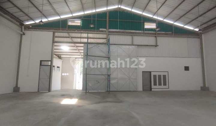 Disewakan Gudang Bebas Banjir akses kontainer Semarang Barat 1