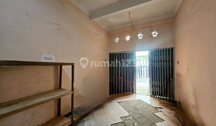 Disewakan Rumah 1,5 Lantai Dekat Simpang Lima Semarang 2