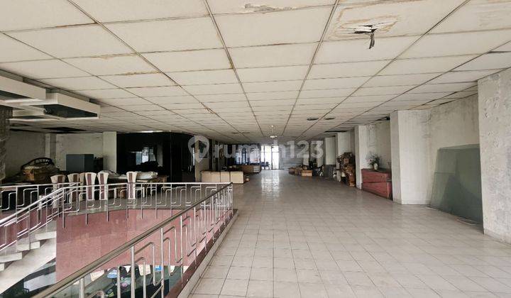 Diswakan Ex Showroom Lokasi Tengah Kota Semarang 2