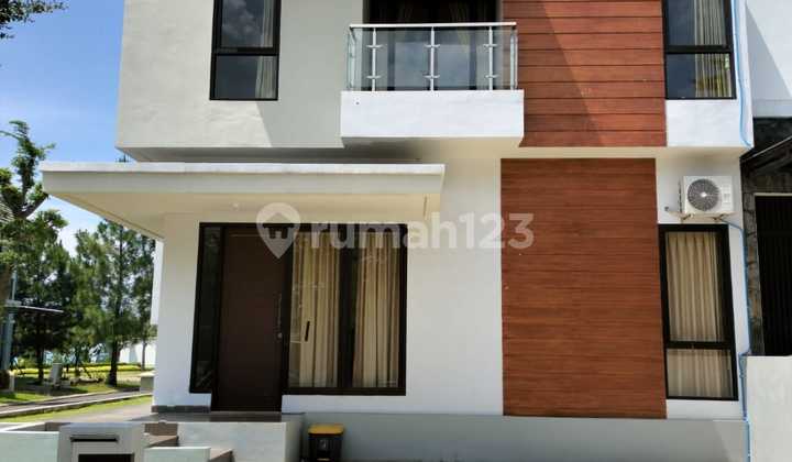 Ciamik Modern Minimalis Rumah Ngaliyan Perum Bsb  1
