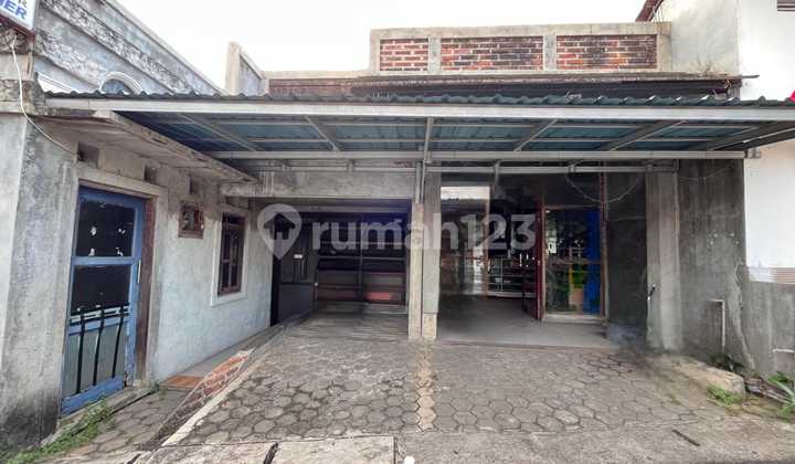 Dijual Rumah Bebas Banjir di Ngaliyan Tanah Luas 1