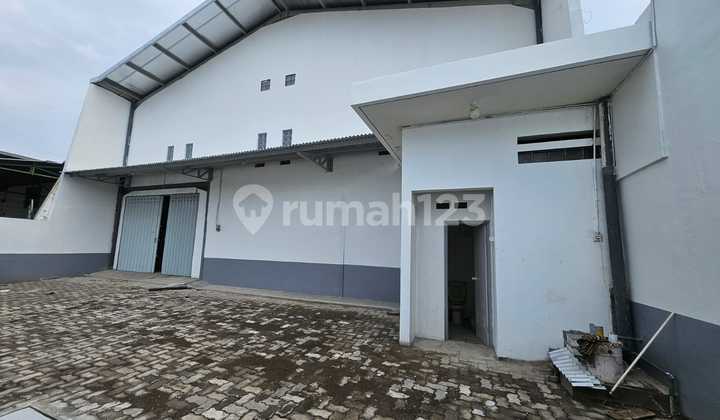 Warehouse for Rent, Clean, Near Tanjung Mas Port Semarang