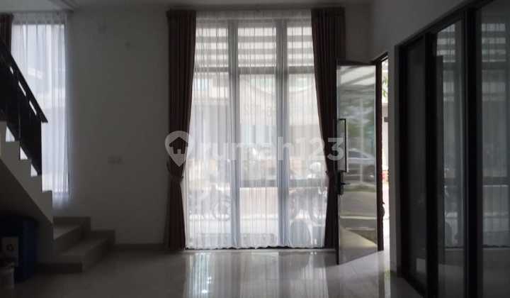 For Sale Wts House Pik2 Phase 2 Semi Furnished South Facing 2