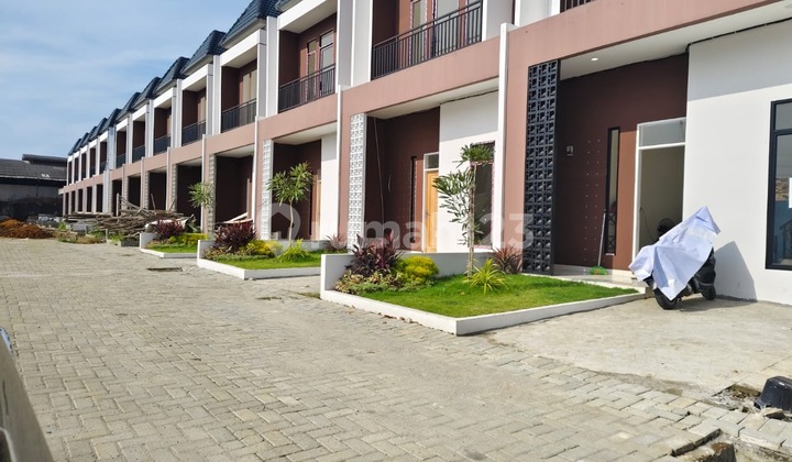 Dijual Rumah Baru Komplek Karya Ville Daerah Johor Siap Huni 1