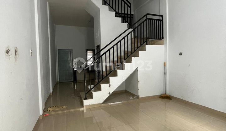 Disewakan Townhouse Komplek Mentari Update Daerah Krakatau