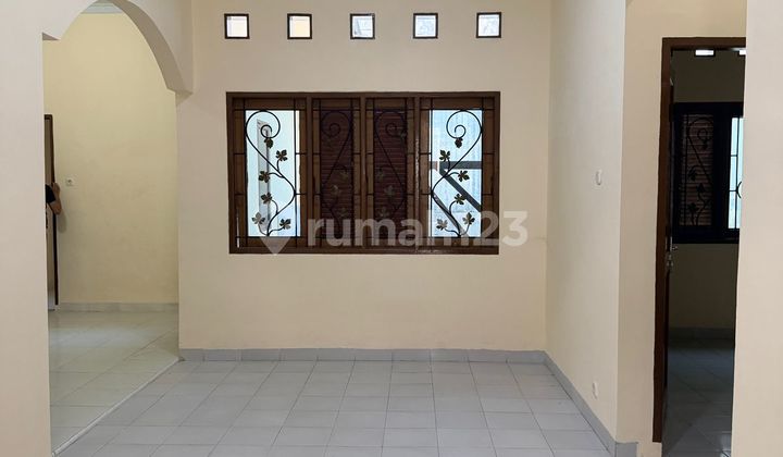 Disewakan Cepat Rumah Komplek Tasbih 2 Baru Siap Renovasi Disewakan Cepat Rumah Komplek Tasbih 2 Baru Siap Renovasi