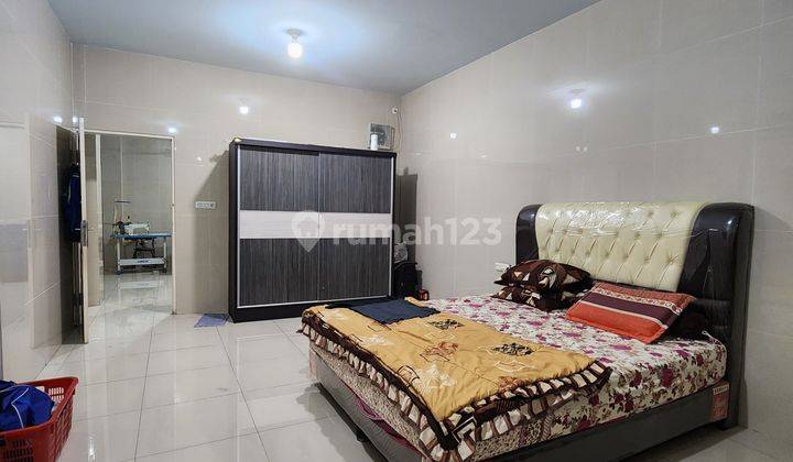 Dijual Townhouse Mewah Gandeng Jalan Budi Kemenangan Daerah Bilal 2