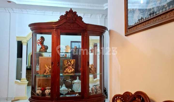 For Rent: 1-Story House on Menteng Street, Denai Area, Comfortable Location 2