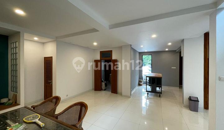 Living The Good Life : Desain Modern, Spesifikasi Prima, Lokasi Ideal di Lebak Bulus Jakarta Selatan