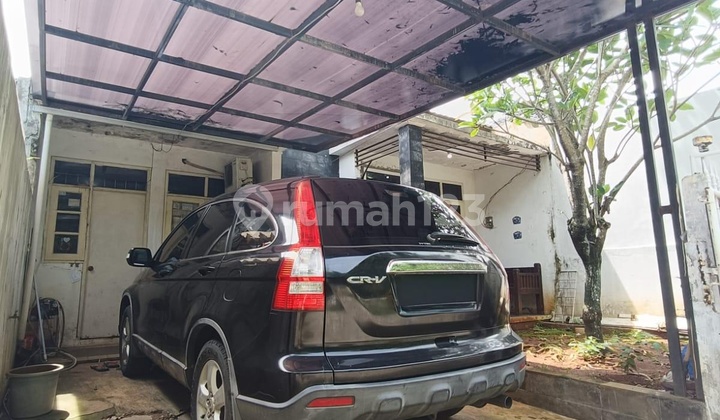 Ready-to-Occupy House & Strategic Investment Opportunity in Cinere 2