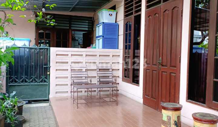 Paket Lengkap Di Dalam Komplek – Rumah, Kost, Paviliun, Dan Potensi Besar!" 2