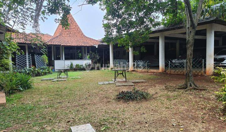 Dijual Rumah Besar Dengan Lingkungan Yang Asri Di Pasar Minggu 1