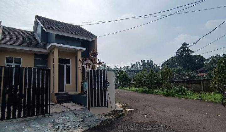 Rumah Dengan Halaman Samping Dan Belakng Yg Luas Cocok Untuk Kelg Kecil 2