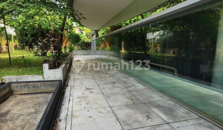 Rare Investment! Strategic Mini Building in the Heart of Business Kemang, South Jakarta