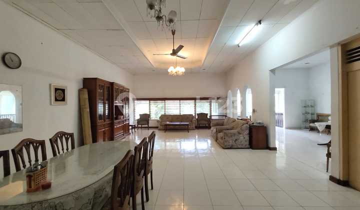 Kemang – Rumah Lama Siap Bongkar, Nilai Di Tanahnya!