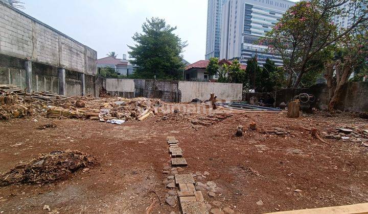 Rumah 2 Hitung Tanah Lantai Dengan Kolam Renang Pribadi,harga  Mendekati Njop 2