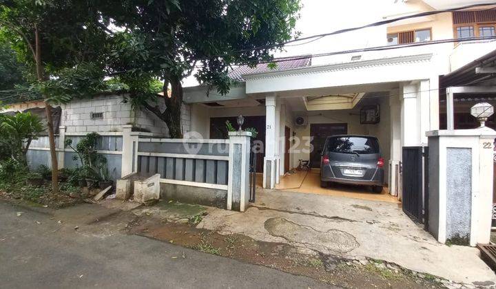 Rumah 2 Lantai Di Cilandak Dengan Lokasi Strategis 2