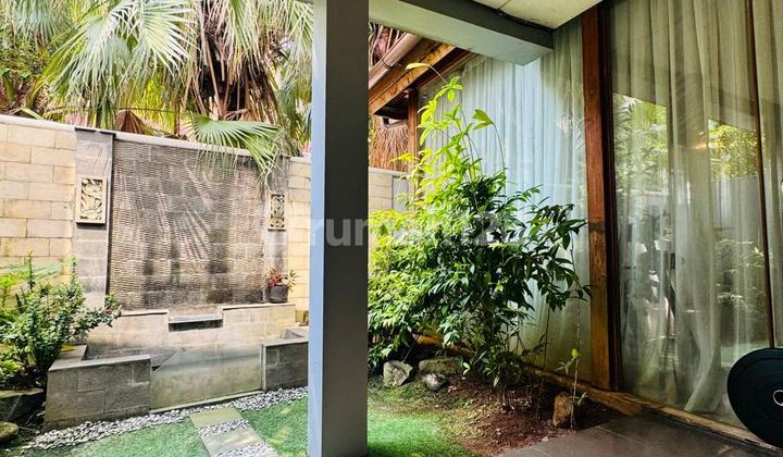 Rumah Mewah Siap Huni Dekat Fasilitas Premium di Pondok Indah Jakarta Selatan