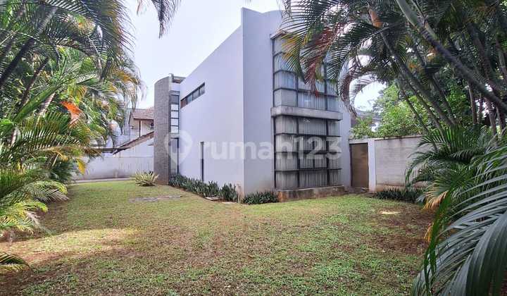 For Sale : Rumah Mewah dan Luas di Pangkalan Jati Depok