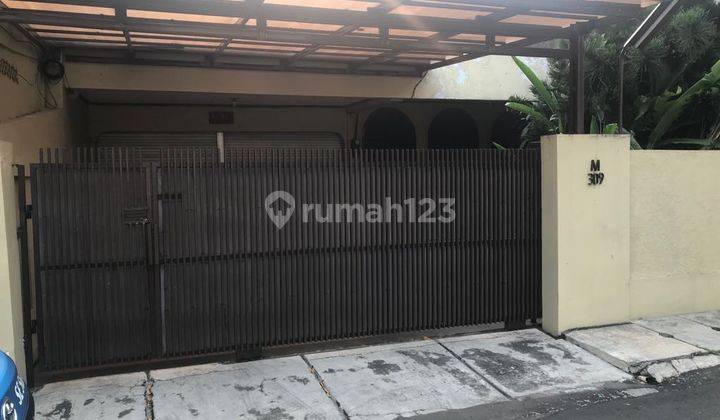 Dijual Rumah Tua Hitung Tanah Di Area Gudang Peluru Lokasi Strategis  1