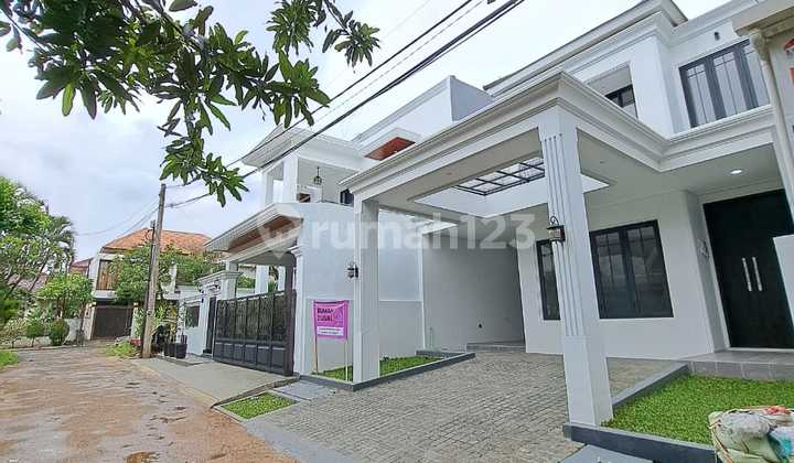 Brand New House di Kompleks Megapolitan Cinere