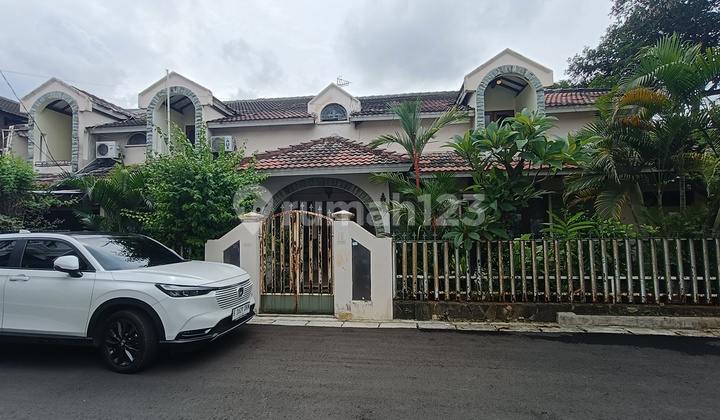 Rumah Asri di Belakang Citos dengan Harga Menarik 2