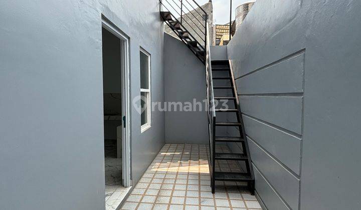 Rumah Full Renovasi Siap Huni di Gading Serpong 2