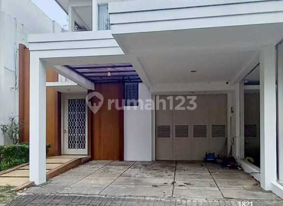 Dijual Cepat Rumah Semi Furnished di The Green BSD