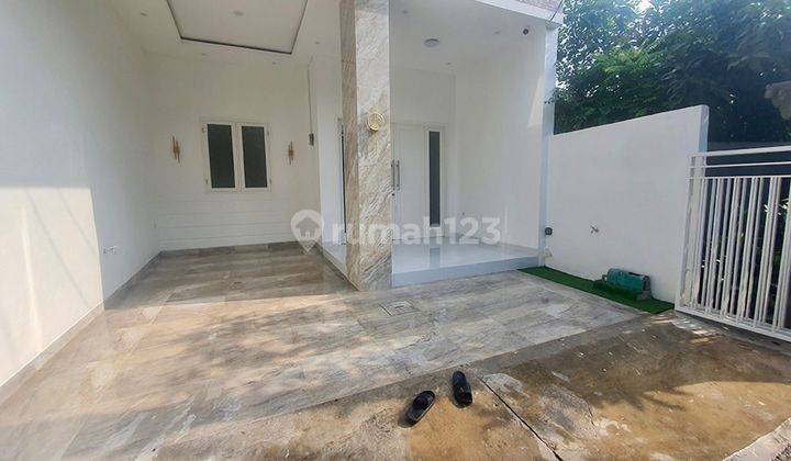 Rumah Siap Huni Sudah Renovasi di Dalam Cluster Bsd 2