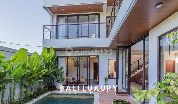  Freehold Modern Contemporary Design Villa In Seminyak 