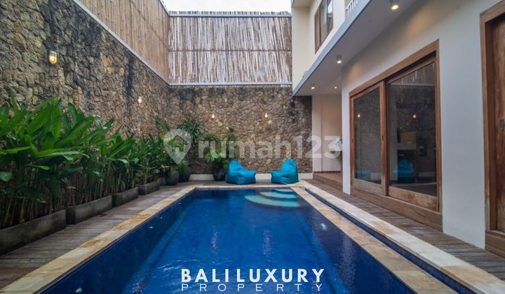 Villa Nyaman dan Fully Furnished dengan 3 Kamar Tidur – Lokasi Strategis di Berawa Villa Nyaman dan Fully Furnished dengan 3 Kamar Tidur – Lokasi Strategis di Berawa