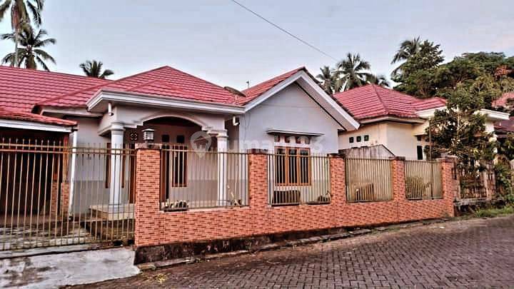 Rumah Di Jl.aa Maramis   1