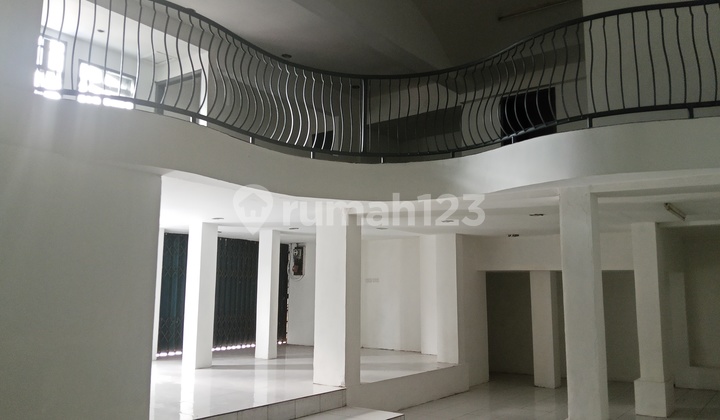 For Rent: Shop House on Pierre Tendean Street, Opposite Megamas Area For Rent: Shop House on Pierre Tendean Street, Opposite Megamas Area