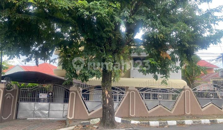 Di Jual Tanah dan Bangunan di Tikala 2