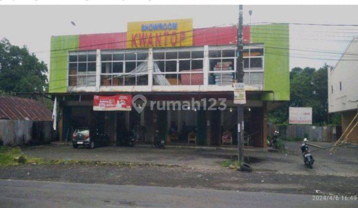 Ruko di Jl.Raya Manado Bitung, Airmadidi 1