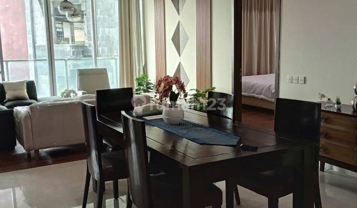 Di Sewakan Apartemen Kemang Village, 2BR, Private Lift, Full Furnish 1