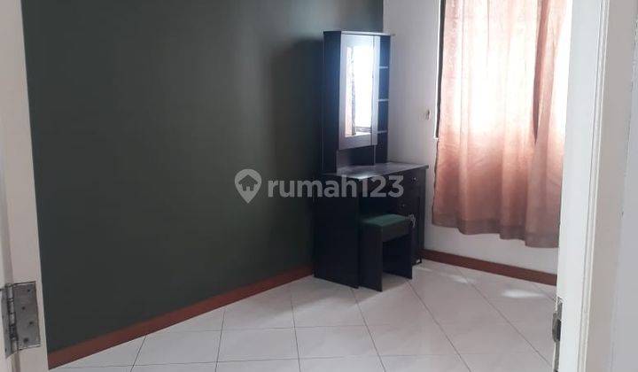 ruang tamu di jual apartemen puri garden,
