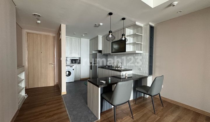 Di Sewakan Apartemen Holland Village, 2br,furnished, Luas, Bagus 1