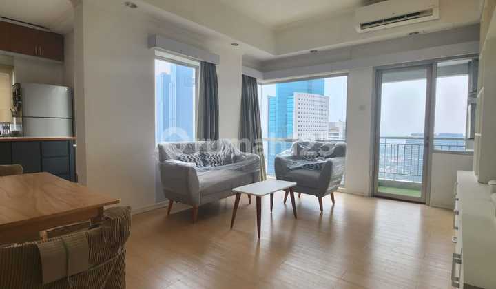 Disewakan Apartemen  Sudirman Park, 3Br,Furnish 2