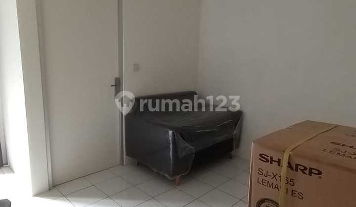 Di Sewakan Apartemen Menteng Square 1br,semi Furnished 2