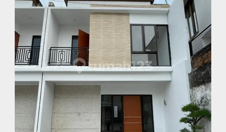 Di Jual Perumahan di Cibubur, 3BR, 3kamar mandi, KPR DP 0%, FREE BIAYA2