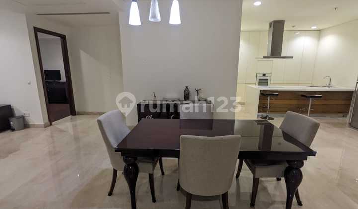 DiSewakan Apartemen Pakubuwono House, 2+1BR, Luas, Bagus 2