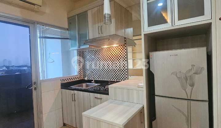 Di Sewakan Apartemen Menteng Square, 2BR,Bagus 2