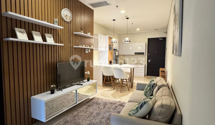 Di Sewakan Apartemen Sudirman Suites, 3Br,Luas,Furnished,Bagus