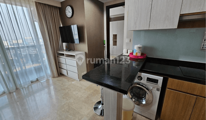 Disewakan Apartemen Menteng Park 2BR Private Lift Furnished Bagus 1